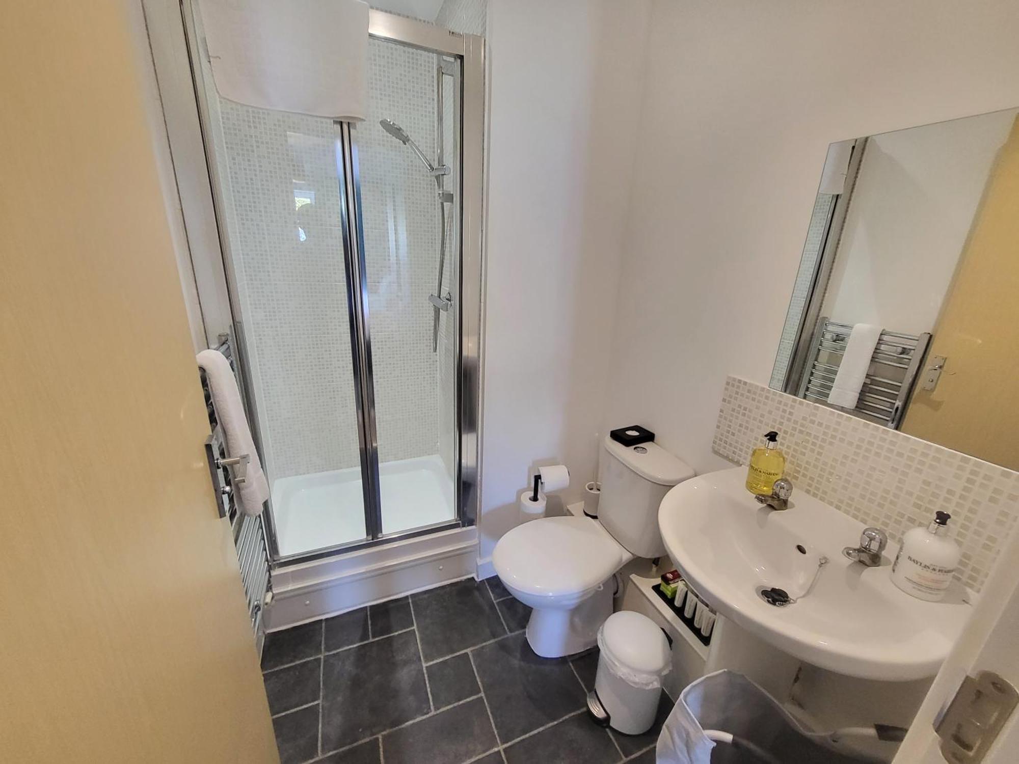 Garland Central City Apartment London 2 Екстер'єр фото